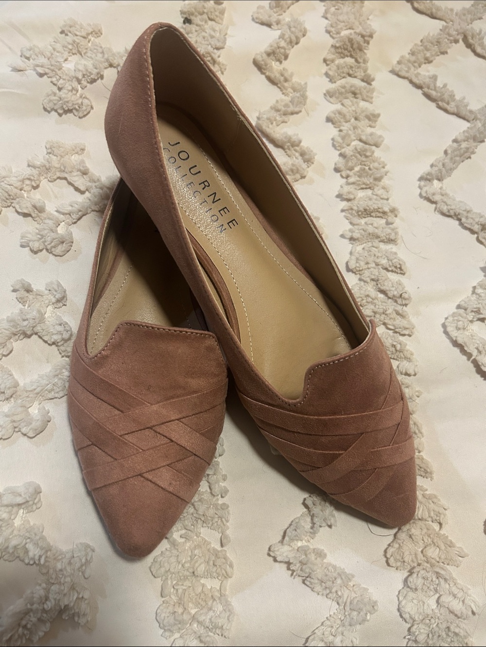 Journee Collection Mauve Pink Pointed-Toe Slip-On Flats
